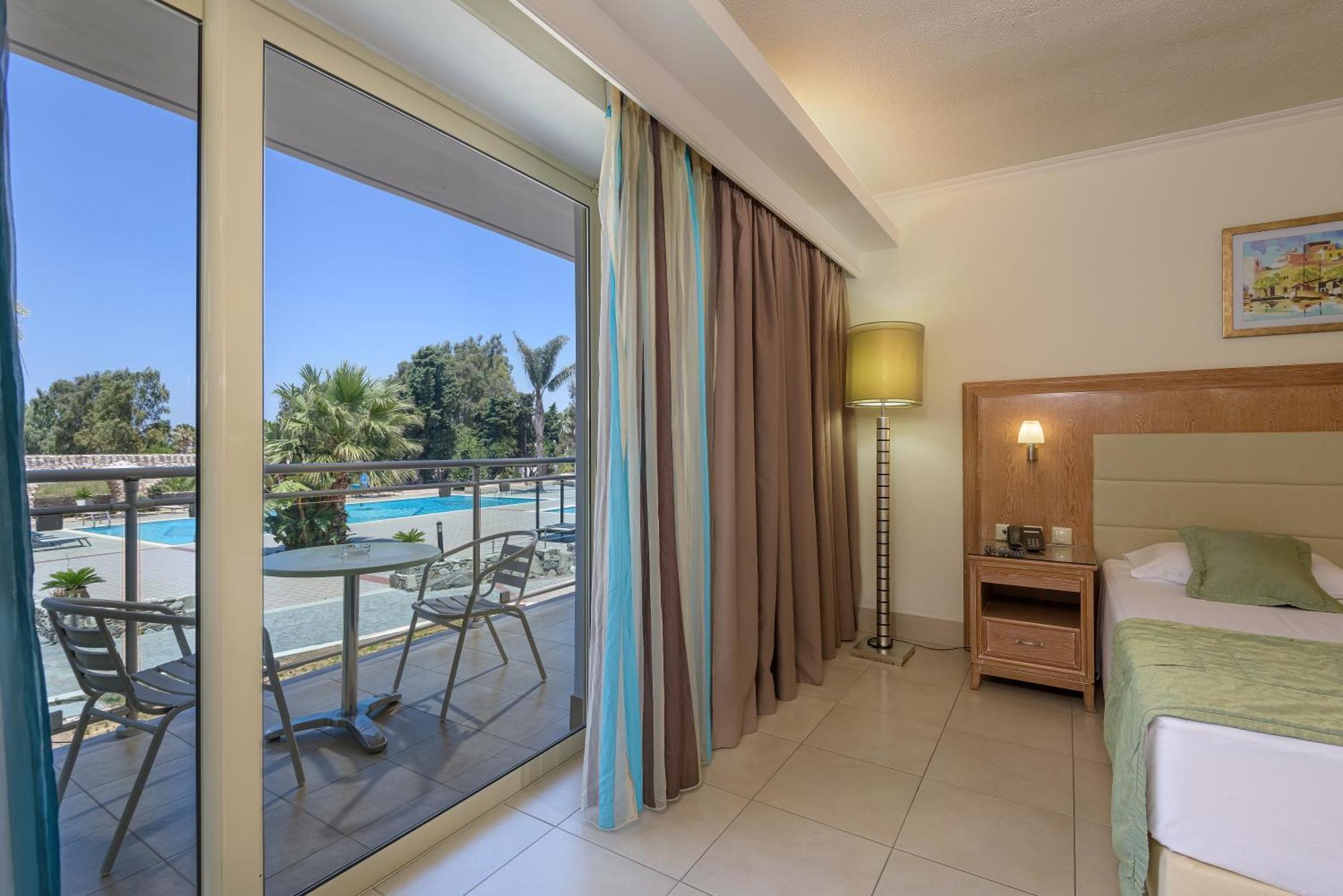 Natura Park Village Hotel & Spa Psalidi  Zewnętrze zdjęcie